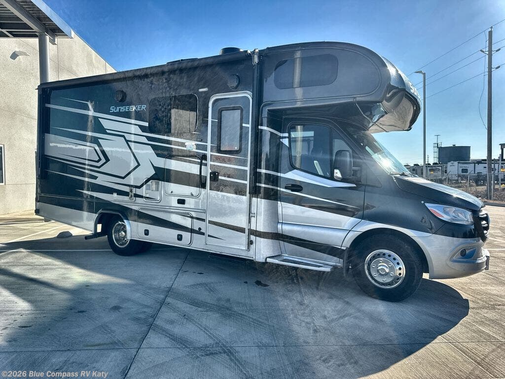 2023 Forest River Sunseeker 2400B - Used Class C For Sale by Blue Compass RV Katy in Katy, Texas