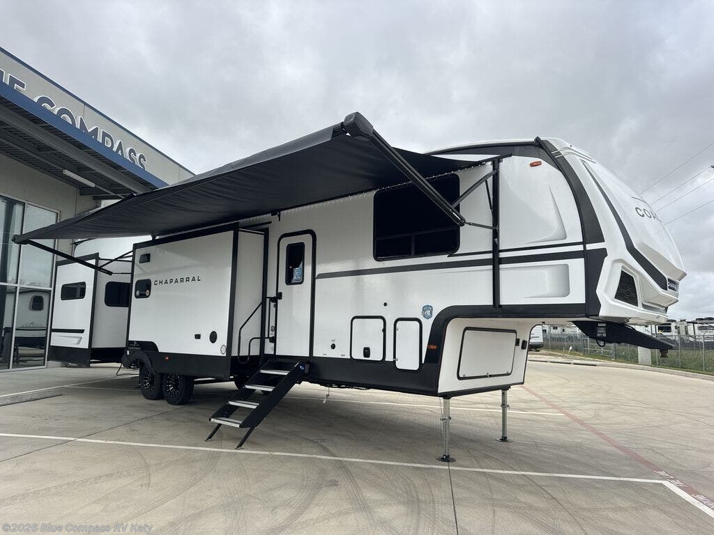 2026 Chaparral 375BAF by Coachmen from Blue Compass RV Katy in Katy, Texas
