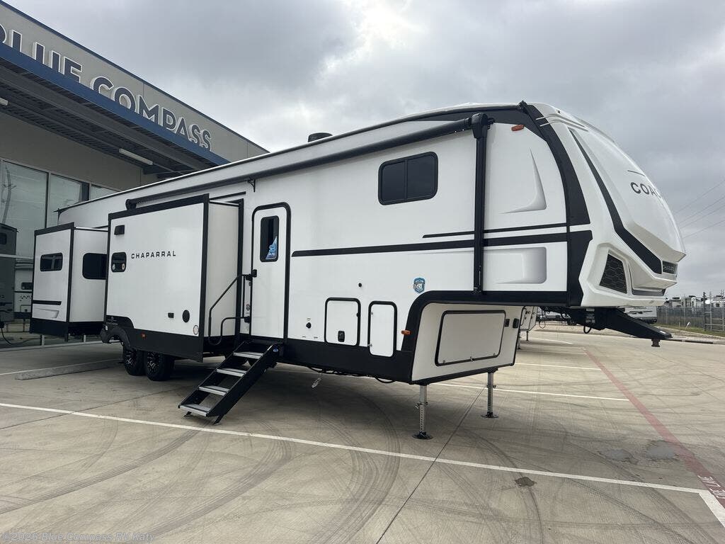 2026 Chaparral 381DBL by Coachmen from Blue Compass RV Katy in Katy, Texas