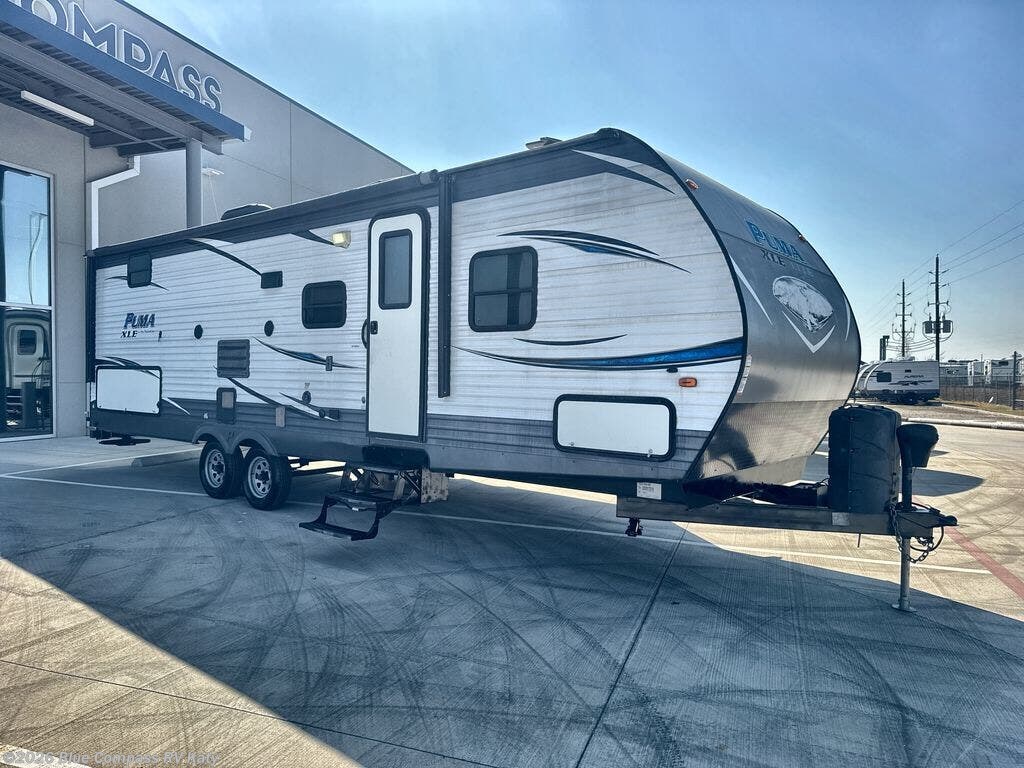 2017 Puma XLE 27RBQC by Palomino from Blue Compass RV Katy in Katy, Texas