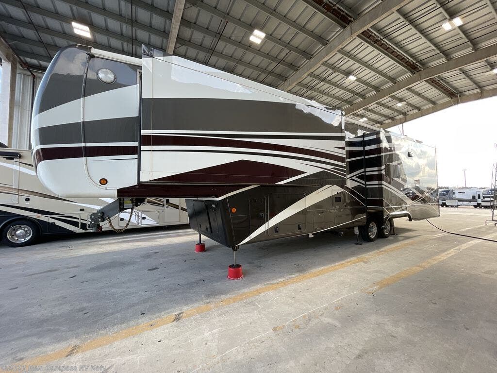2019 Mobile Suites 40 KSSB4 by DRV from Blue Compass RV Katy in Katy, Texas