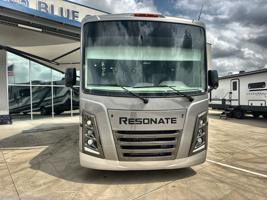 New 2026 Thor Motor Coach Resonate 29D available in Katy, Texas