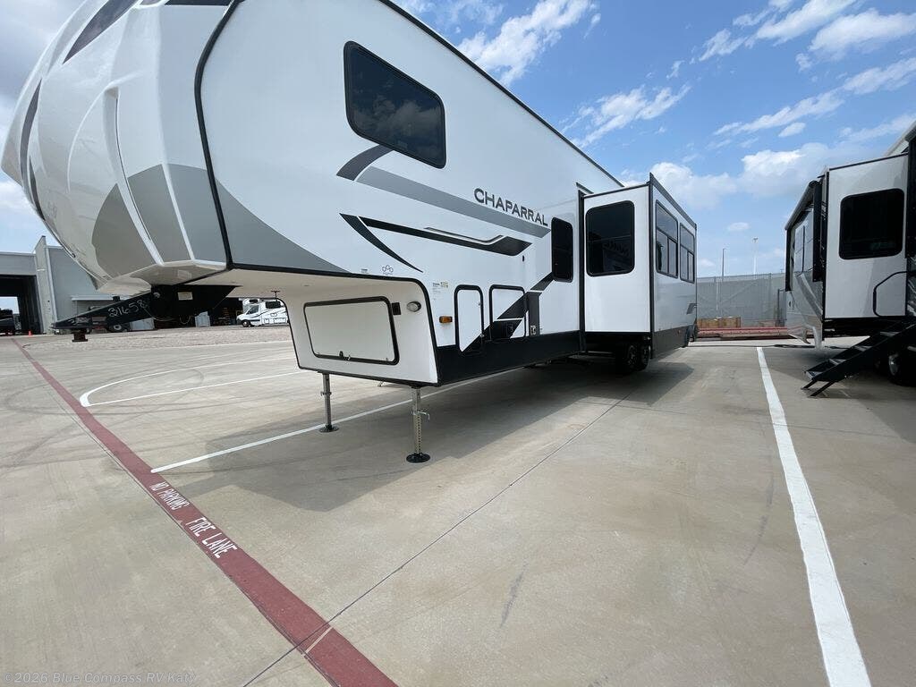 2026 Chaparral 381DBL by Coachmen from Blue Compass RV Katy in Katy, Texas