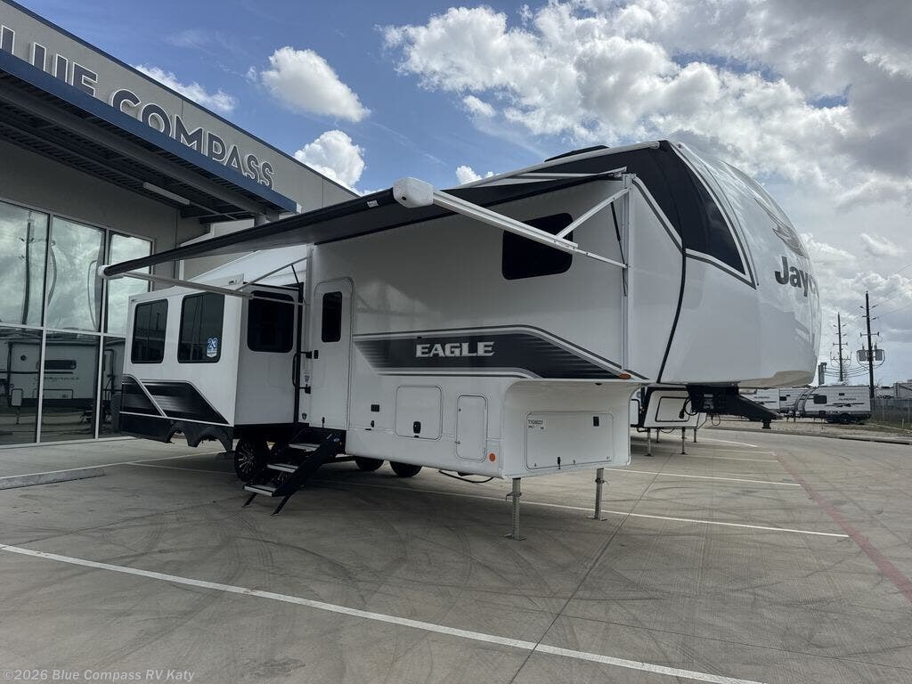 2026 Eagle SLE 30RLT by Jayco from Blue Compass RV Katy in Katy, Texas