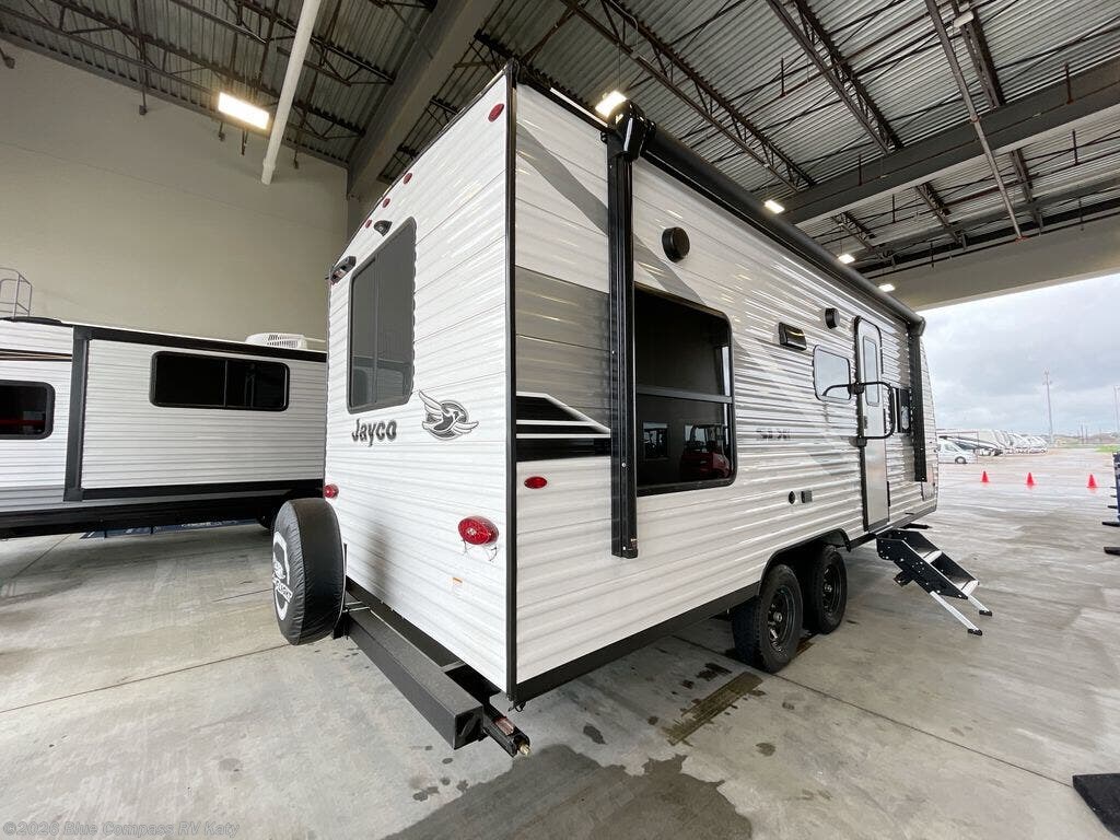 Used 2025 Jayco Jay Flight 210QB available in Katy, Texas