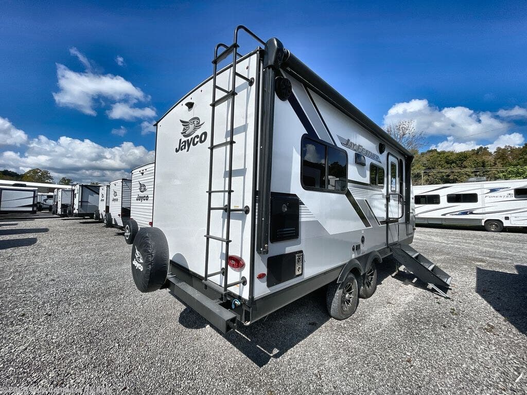 New 2027 Jayco Jay Feather 19MRK available in Katy, Texas