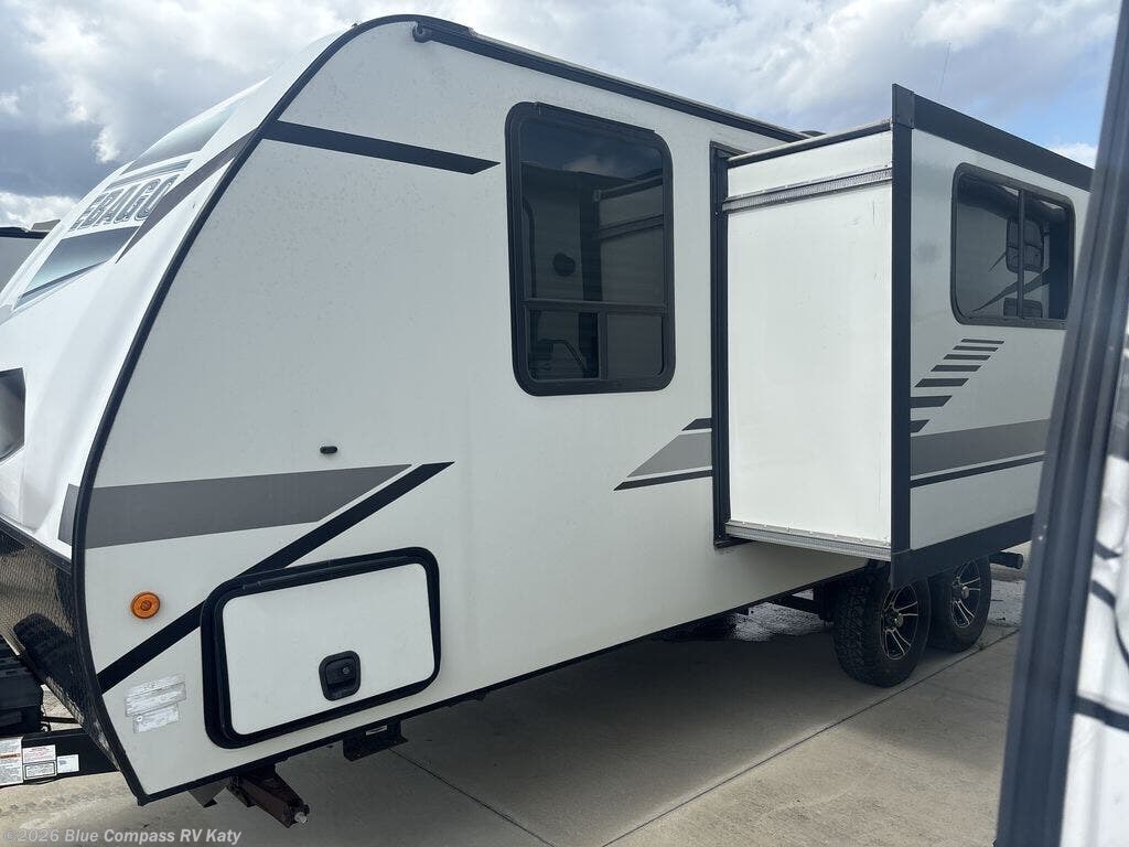 Used 2021 Winnebago Micro Minnie 2306BHS available in Katy, Texas