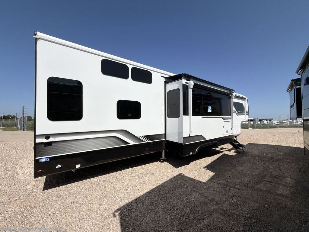 New 2027 Jayco North Point 395DSDB available in Katy, Texas