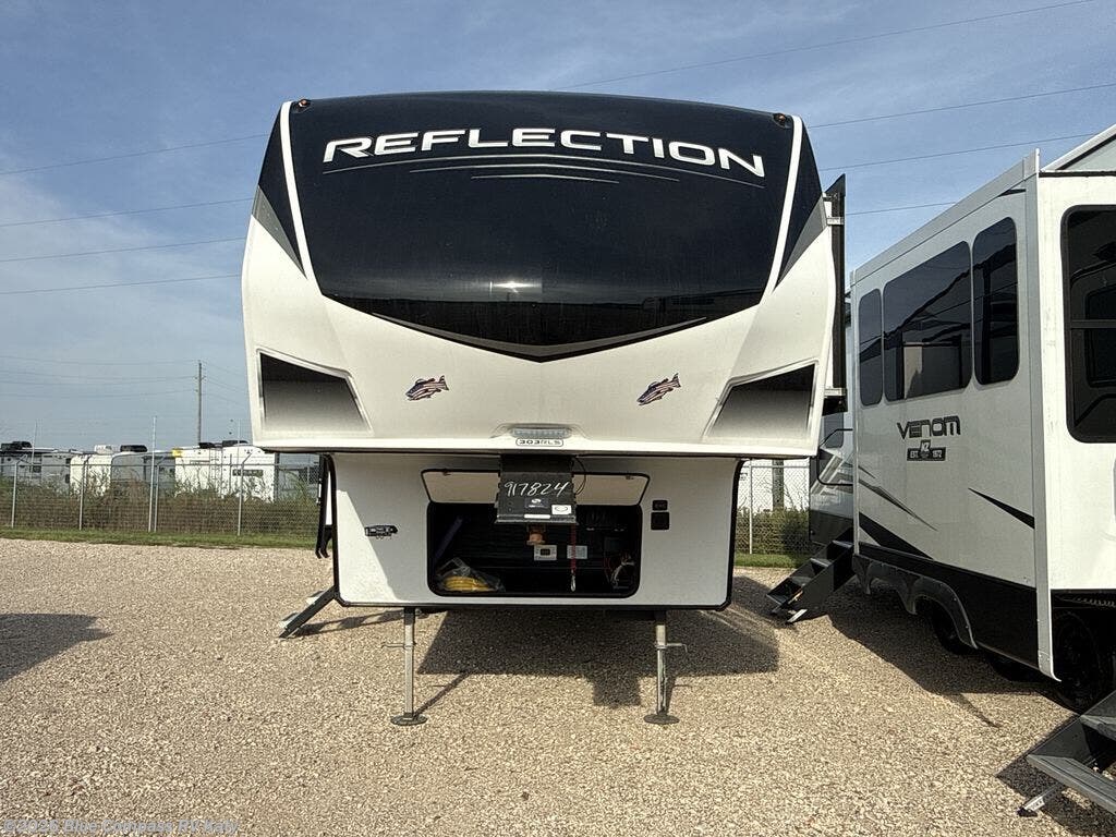 2022 Reflection 303RLS by Grand Design from Blue Compass RV Katy in Katy, Texas