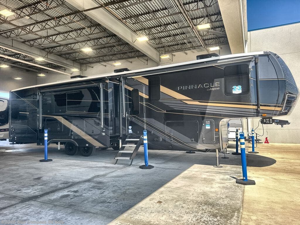 New 2027 Jayco Pinnacle 39DSDB available in Katy, Texas