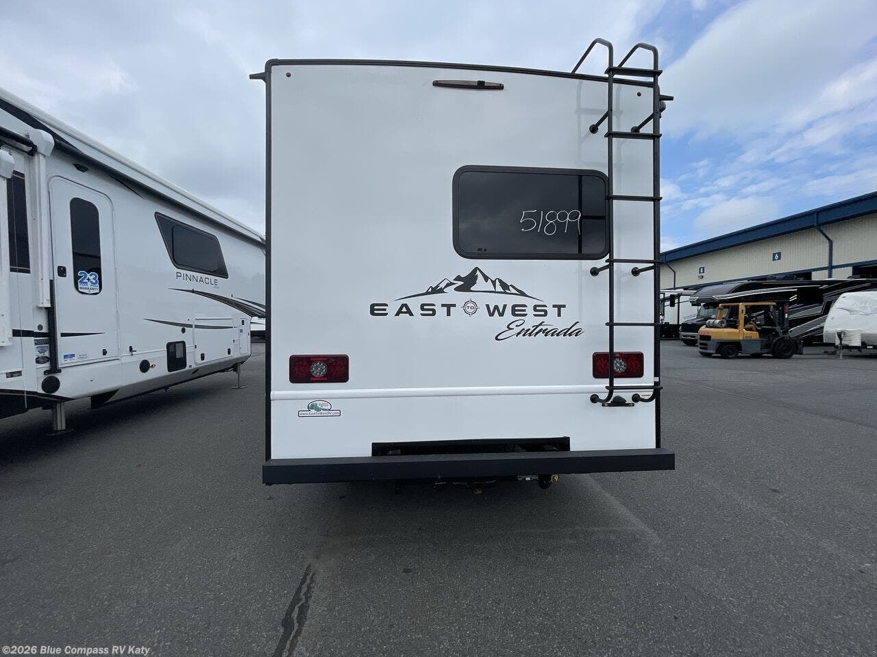 New 2027 East to West Entrada 210NS available in Katy, Texas