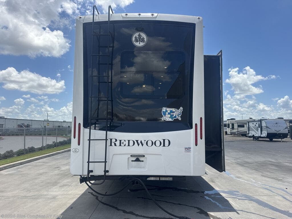 Used 2021 CrossRoads Redwood 4001LK available in Katy, Texas