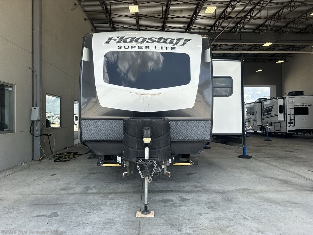Used 2022 Forest River Flagstaff Super Lite 29RBS available in Katy, Texas
