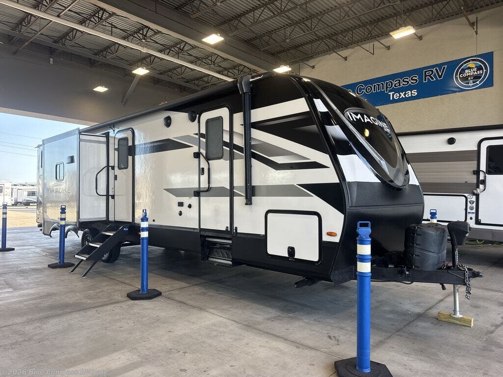 2023 Grand Design Imagine 3250BH - Used Travel Trailer For Sale by Blue Compass RV Katy in Katy, Texas