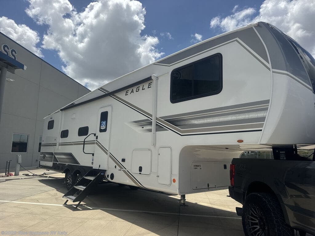2027 Eagle 31QBH by Jayco from Blue Compass RV Katy in Katy, Texas