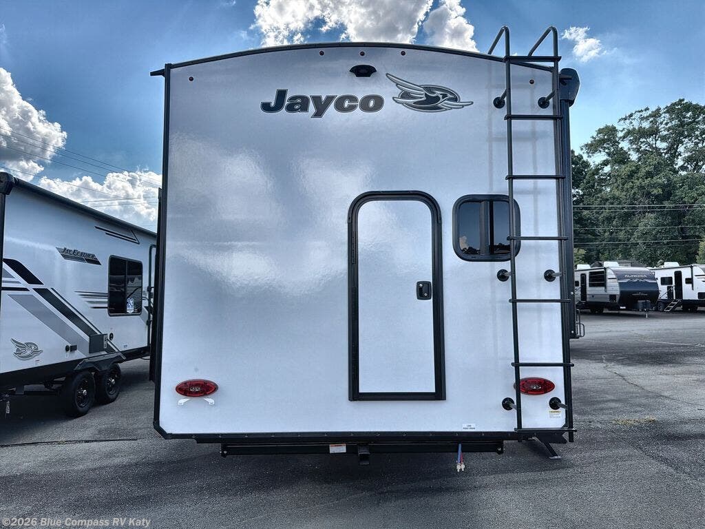 2027 Jay Feather 27BH by Jayco from Blue Compass RV Katy in Katy, Texas