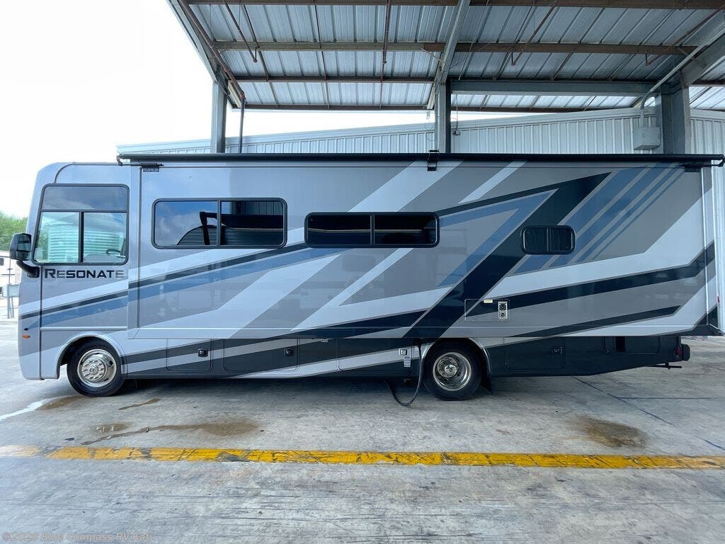 New 2027 Thor Motor Coach Resonate 29D available in Katy, Texas