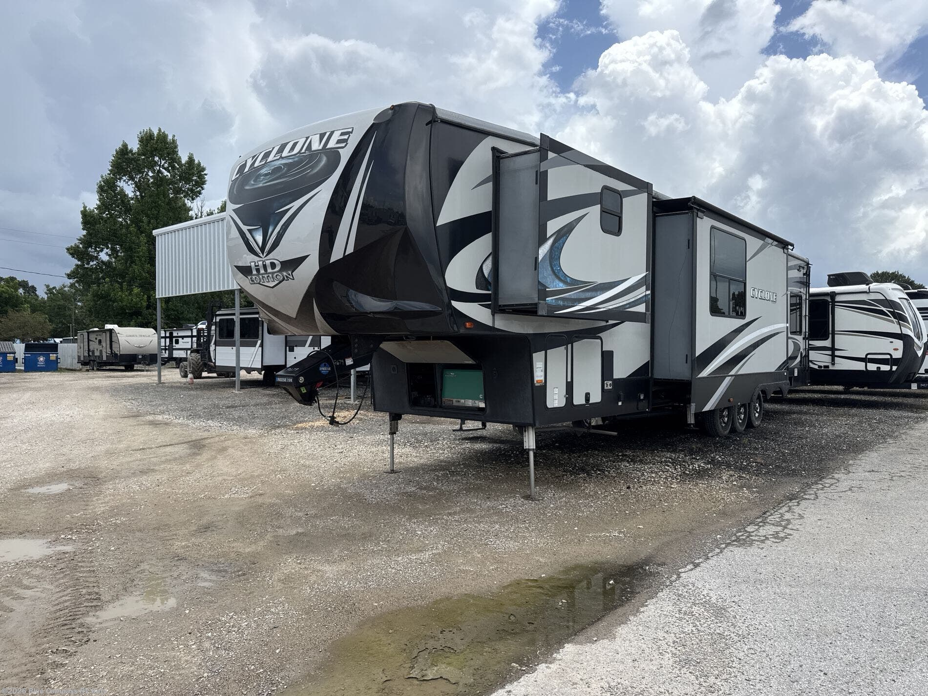 2018 Cyclone 4005 by Heartland from Blue Compass RV Katy in Katy, Texas