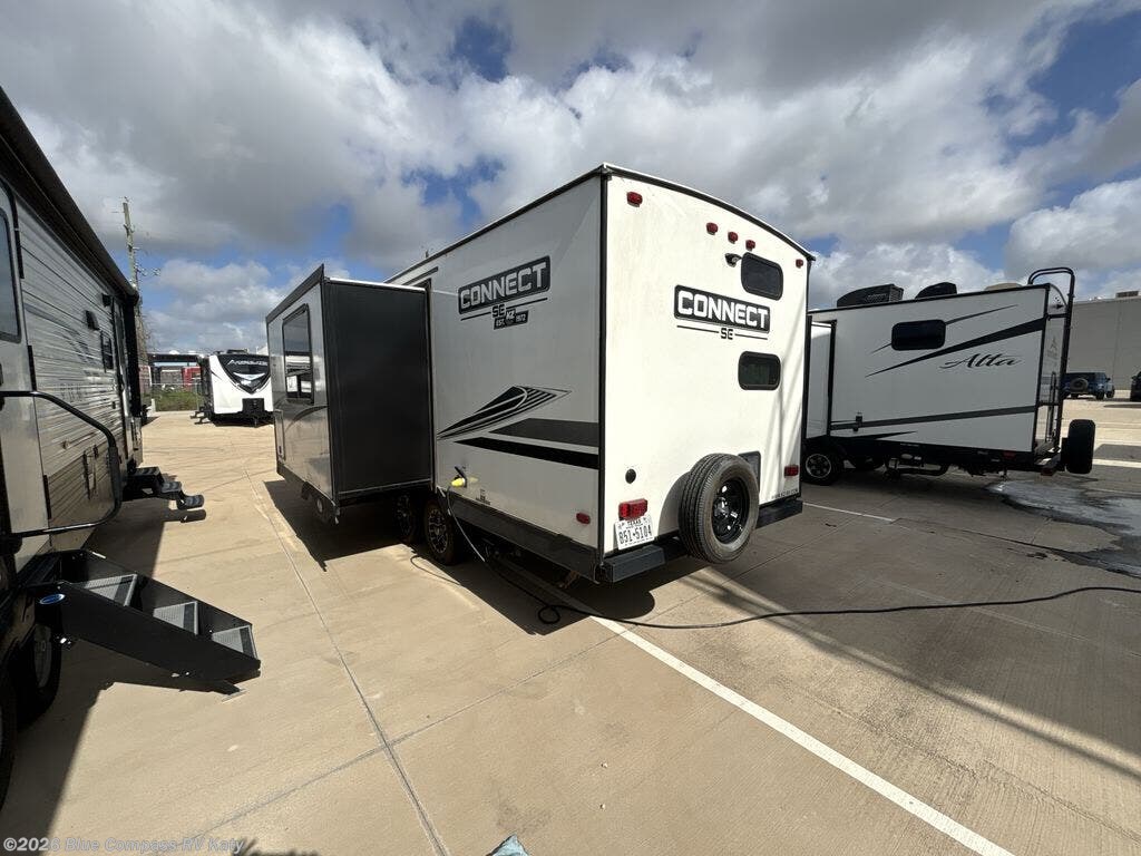 Used 2021 K-Z Connect 231BHKSE available in Katy, Texas
