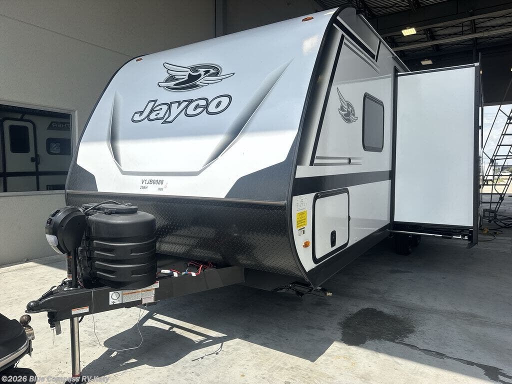 New 2027 Jayco Jay Feather 25BH available in Katy, Texas