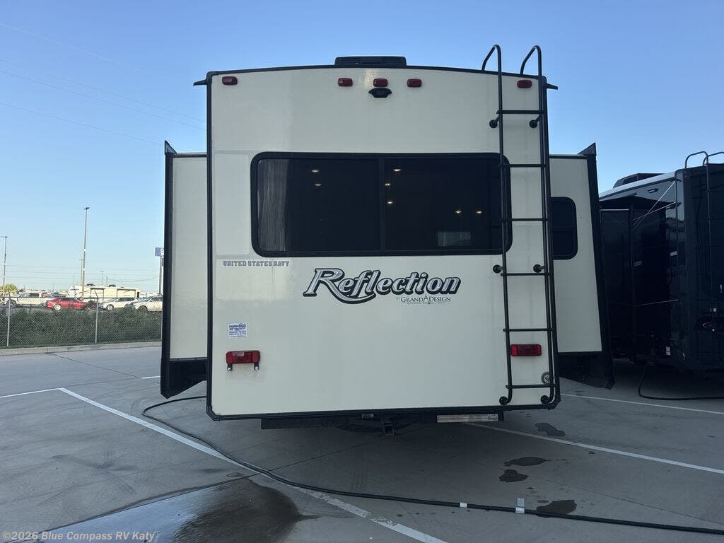 2020 Reflection 303RLS by Grand Design from Blue Compass RV Katy in Katy, Texas