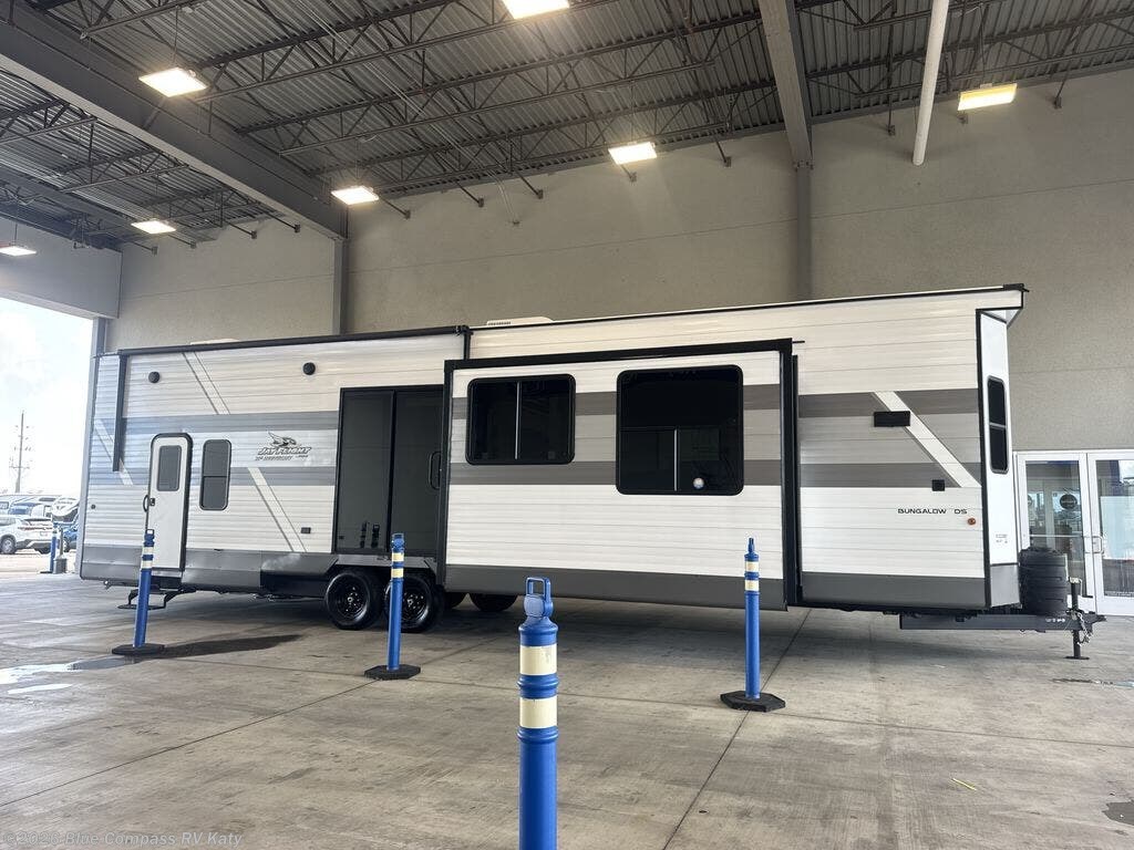 New 2027 Jayco Jay Flight Bungalow 404LOFT available in Katy, Texas