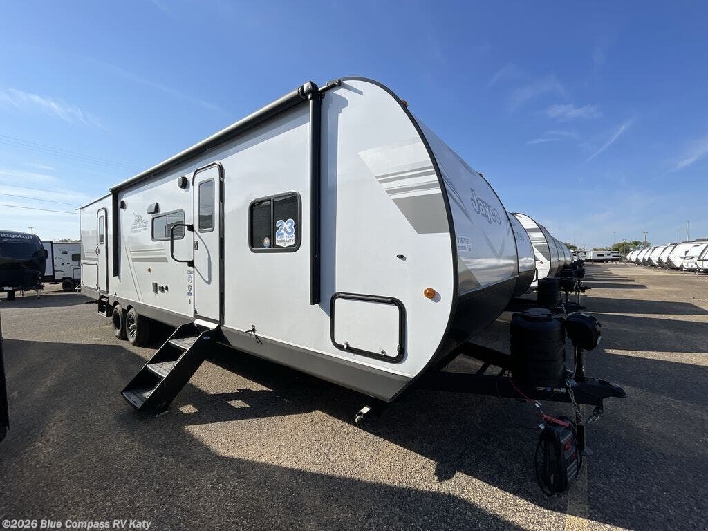 2027 Jayco Jay Flight 321BDS - New Travel Trailer For Sale by Blue Compass RV Katy in Katy, Texas