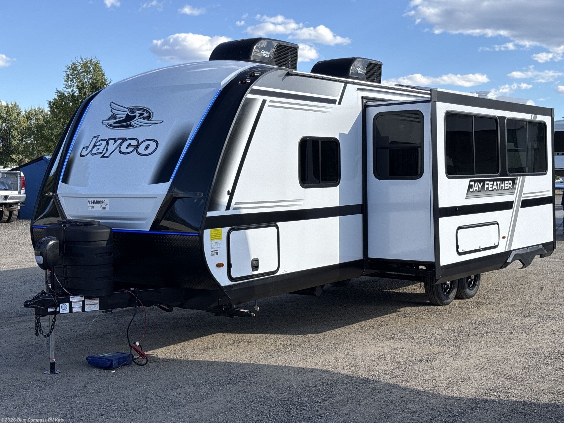 2027 Jay Feather 27BH by Jayco from Blue Compass RV Katy in Katy, Texas