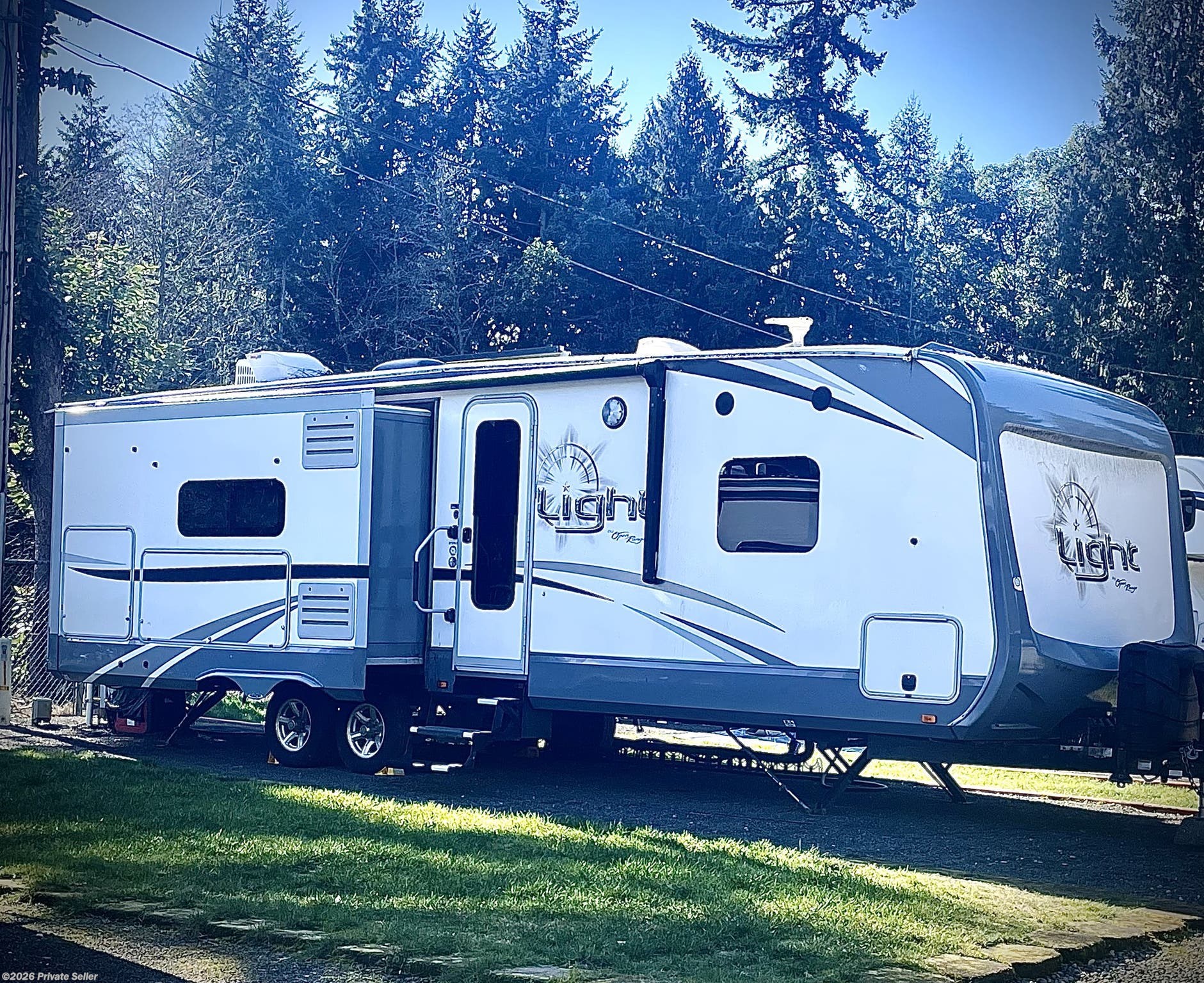 2017 Highland Ridge Open Range Light 272RLS RV for Sale in Poulsbo, WA