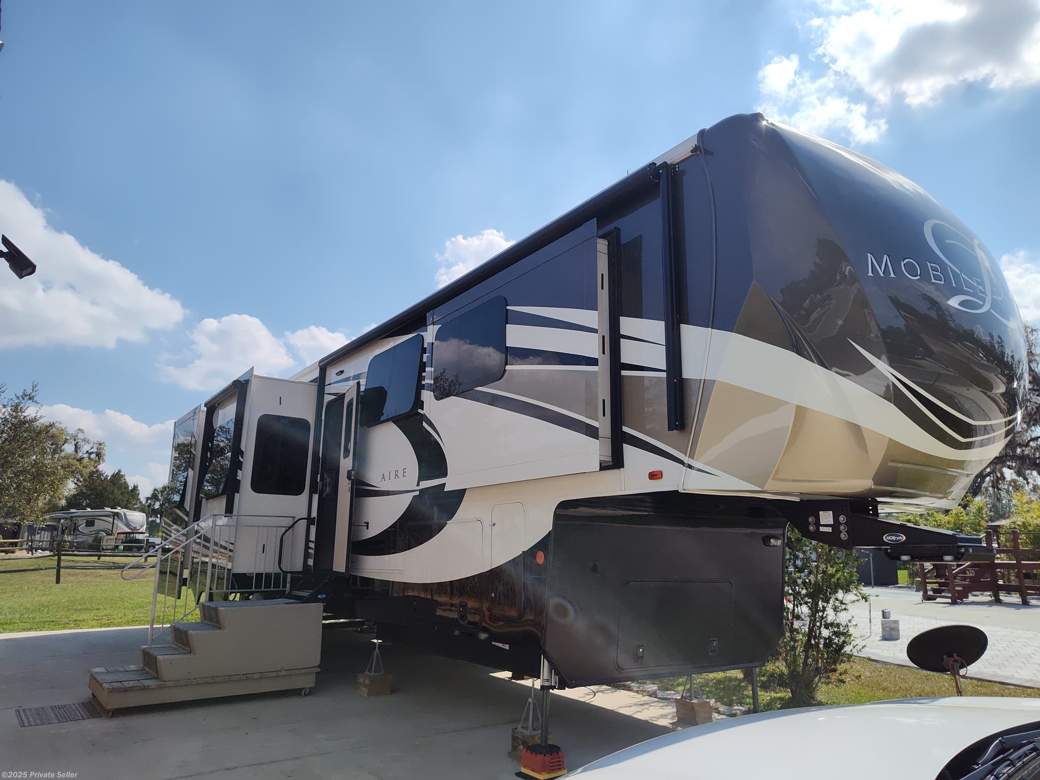 2019 DRV Mobile Suites Aire MSA 39 RV for Sale in Silver Springs, FL