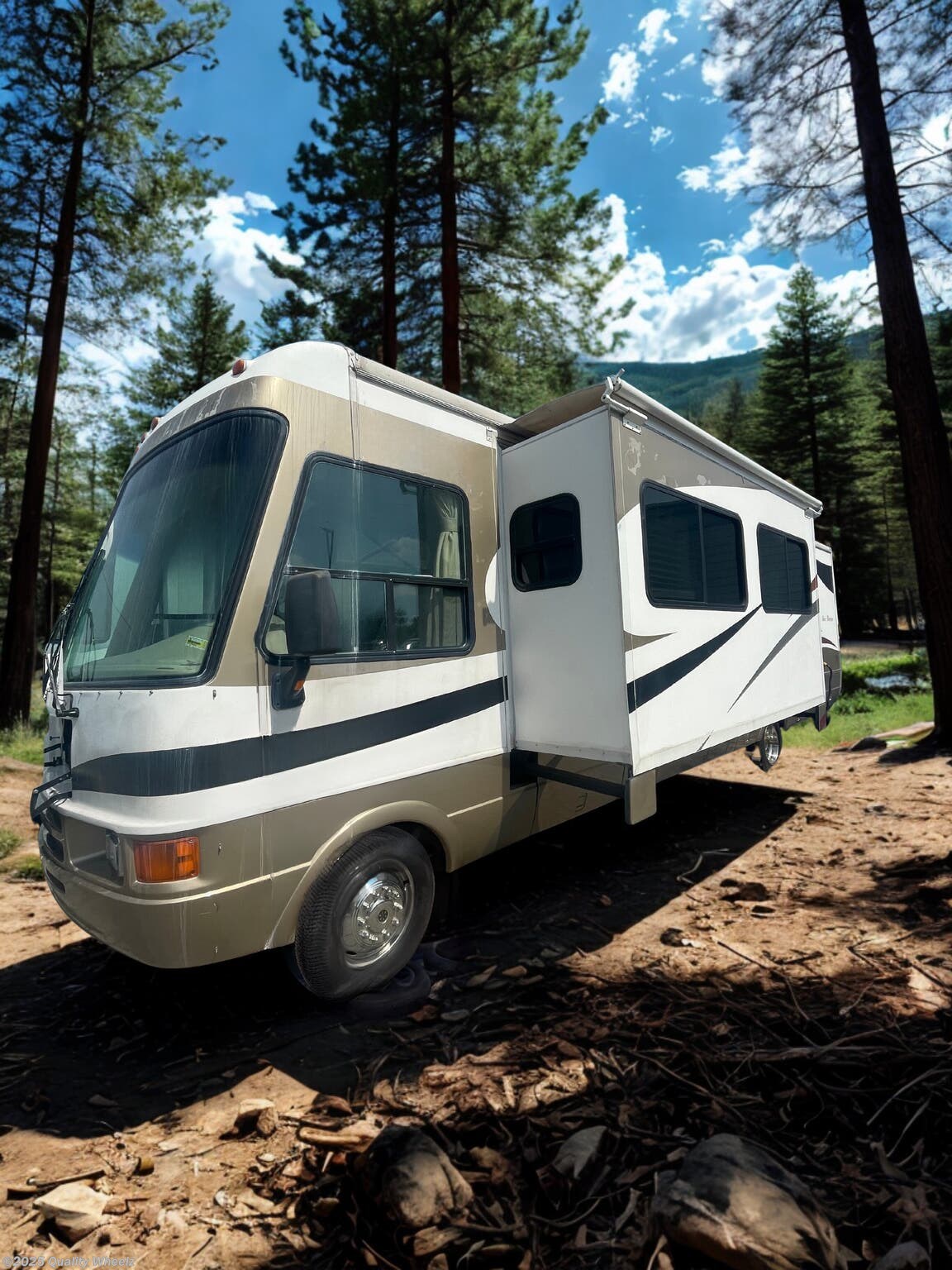 2006 National RV Sea Breeze SEA BREEZE LX 8341