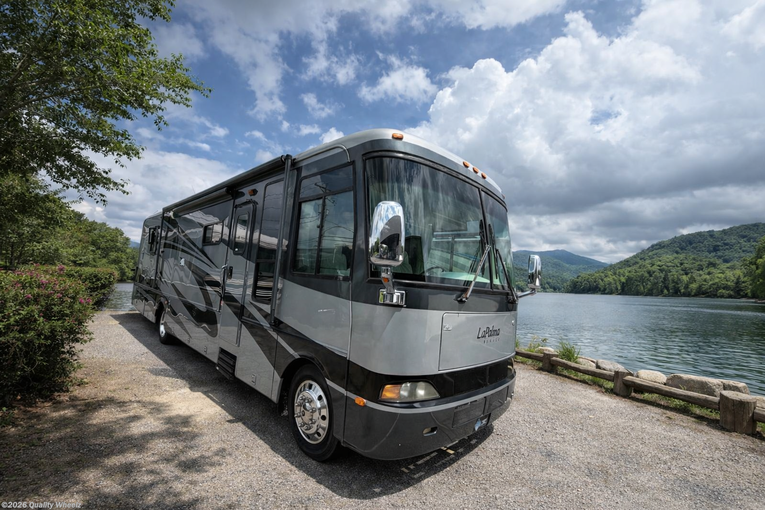 2005 Monaco RV La Palma 37PST - Used Class A For Sale by Quality Wheelz in Hot Springs, Arkansas features Shower, Washer, Stove Top Burner, Skylight, Backup Monitor