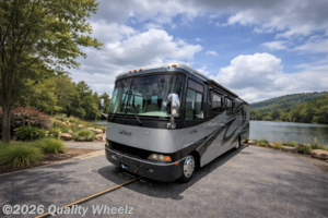 2005 Monaco RV La Palma 37PST