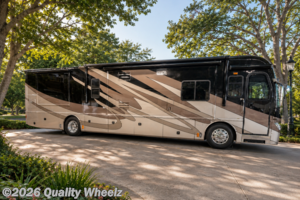 2008 Fleetwood Revolution LE