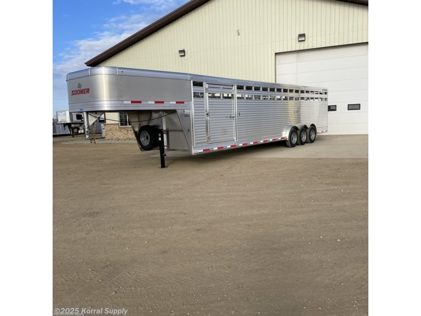 New 2025 Sooner SR7632 Livestock Trailer 32 Ft W/3 Compartments available in Douglas, North Dakota