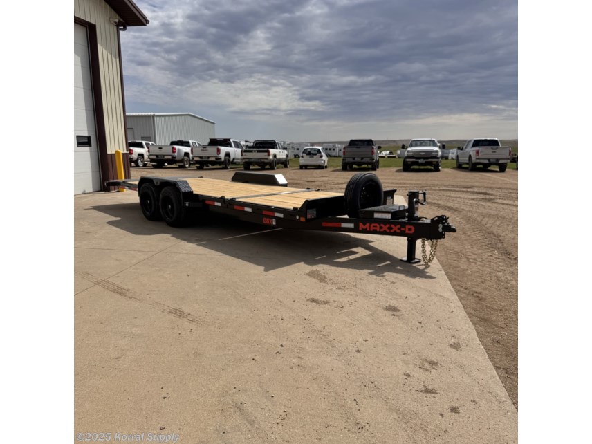 New 2026 MAXX-D G8X 22&apos; Gravity 3/4 Tilt Bed available in Douglas, North Dakota