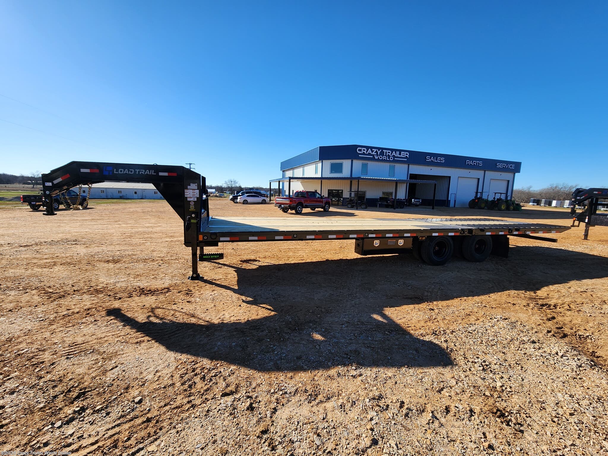 2025 Load Trail GL 102X32 Hydraulic Dovetail Gooseneck Trailer 25900