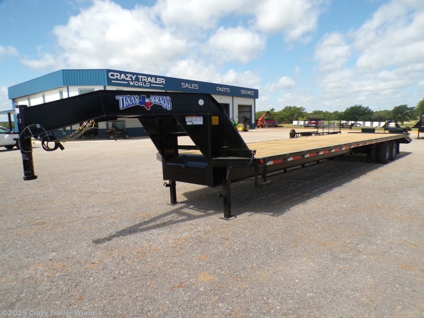 New 2025 Texas Bragg 102X40 Gooseneck Deckover Flatbed Trailer 20K LB available in Whitesboro, Texas