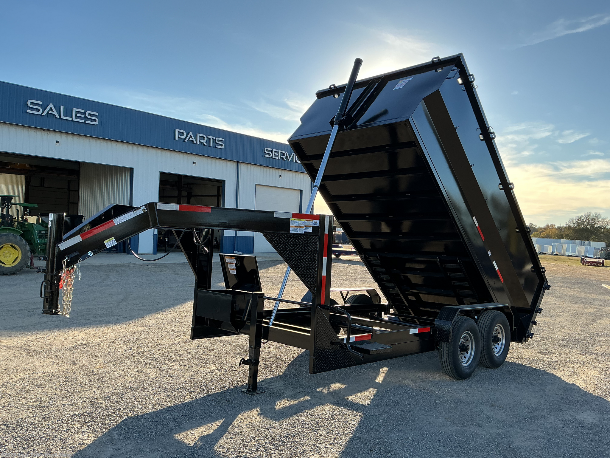 2026 Texas Pride 7x14x4 Telescopic Gooseneck Dump Trailer 16k GVWR