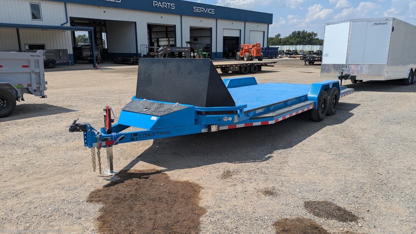2026 Load Trail CZ 83X22 Tandem Axle Sport Hauler Trailer 9990 LB