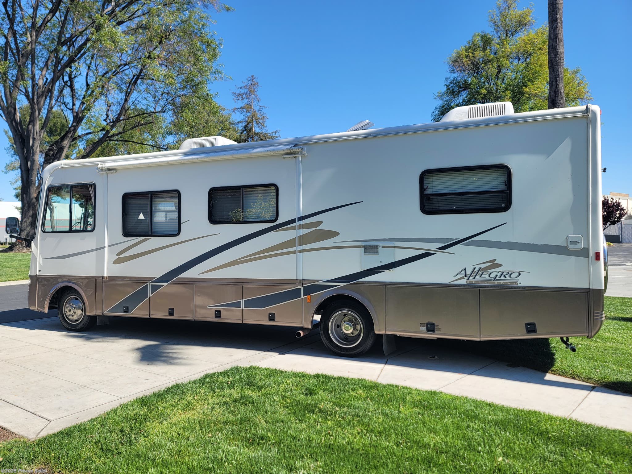 Jayco Morgan Hill: Your Gateway To The Open Road! - 6q3adii