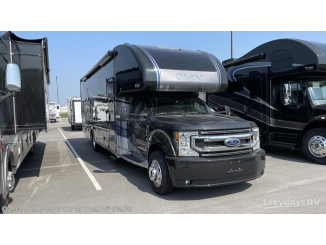 2024 Thor Motor Coach Omni LV35 - New Class C For Sale by Lazydays RV of Council Bluffs in Council Bluffs, Iowa