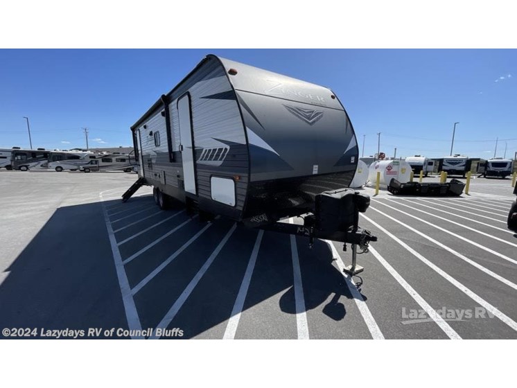 Used 2019 CrossRoads Zinger ZR285RL available in Council Bluffs, Iowa