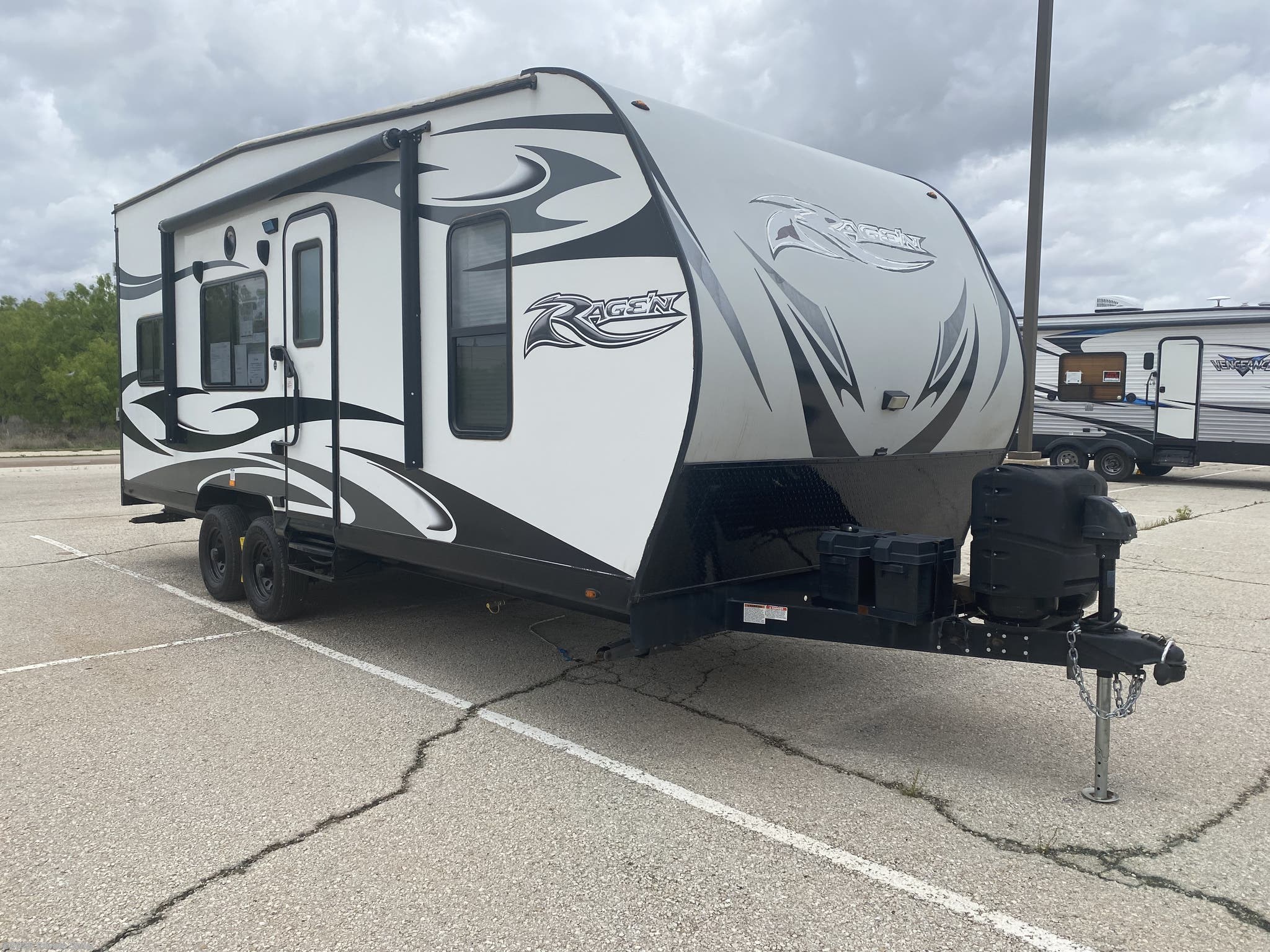 2018 Pacific Coachworks Ragen Rv For Sale In Abilene Tx 79606 Classifieds 1719