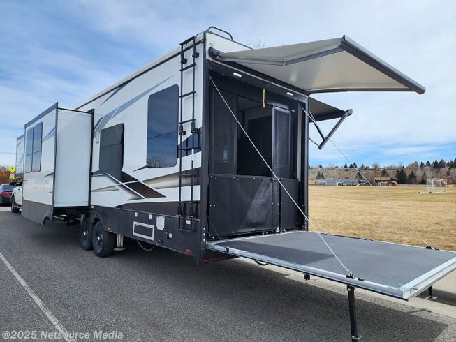 2023 Keystone Raptor 362 #8698C - For Sale in Billings, MT