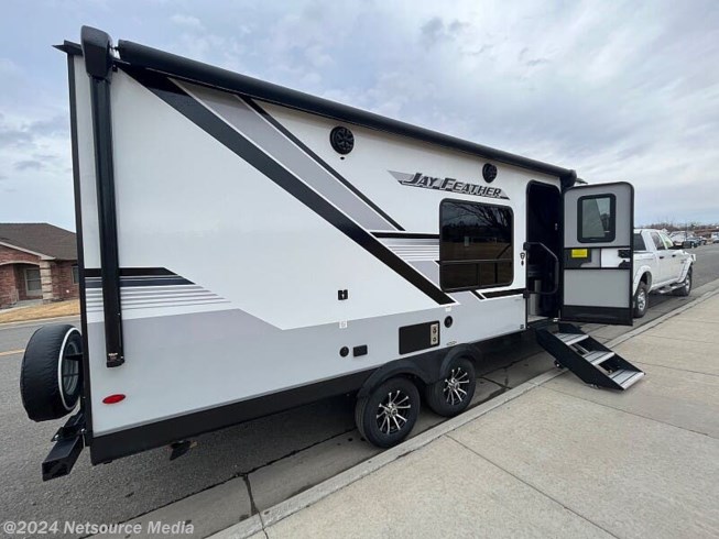 2024 Jayco Jay Feather 21MML - New Travel Trailer For Sale by Midway RV in Billings, Montana