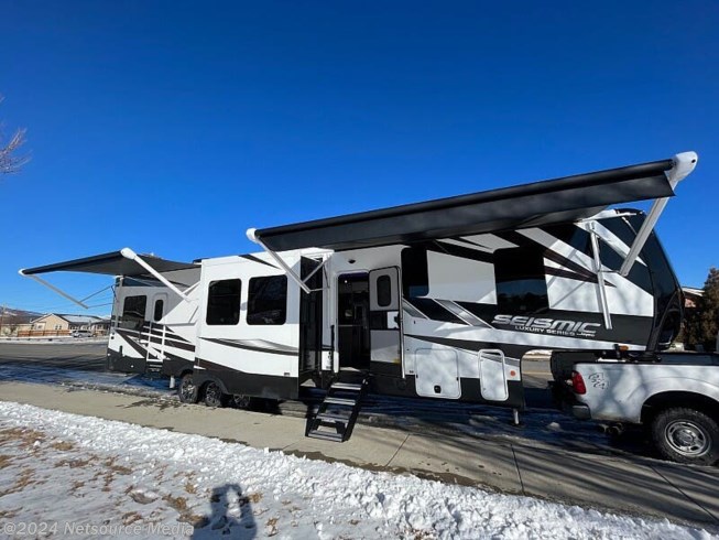 2024 Jayco Seismic LUXURY 3815 - New Fifth Wheel For Sale by Midway RV in Billings, Montana