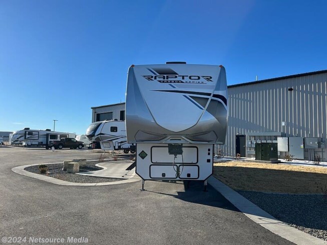 2024 Carbon 310 by Keystone from Midway RV in Billings, Montana