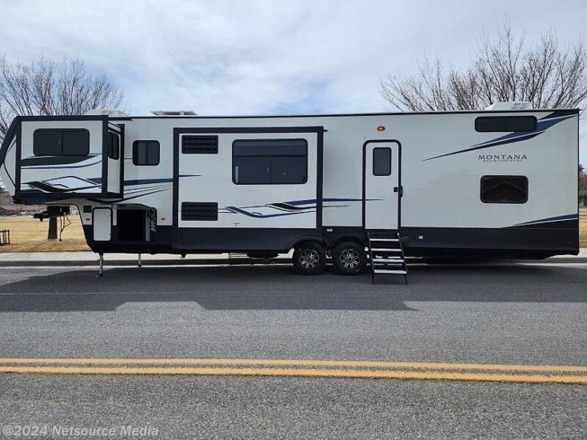 2023 Montana High Country 377FL by Keystone from Midway RV in Billings, Montana