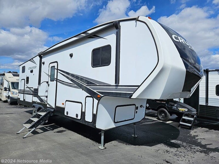Used 2021 Prime Time CRUISER 28BH available in Billings, Montana